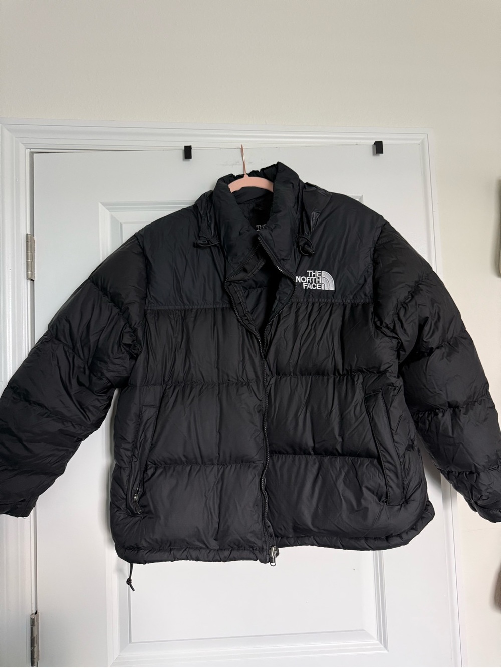 The North Face women’s Black Puffer Jacket - Insulated Winter Coat XXL